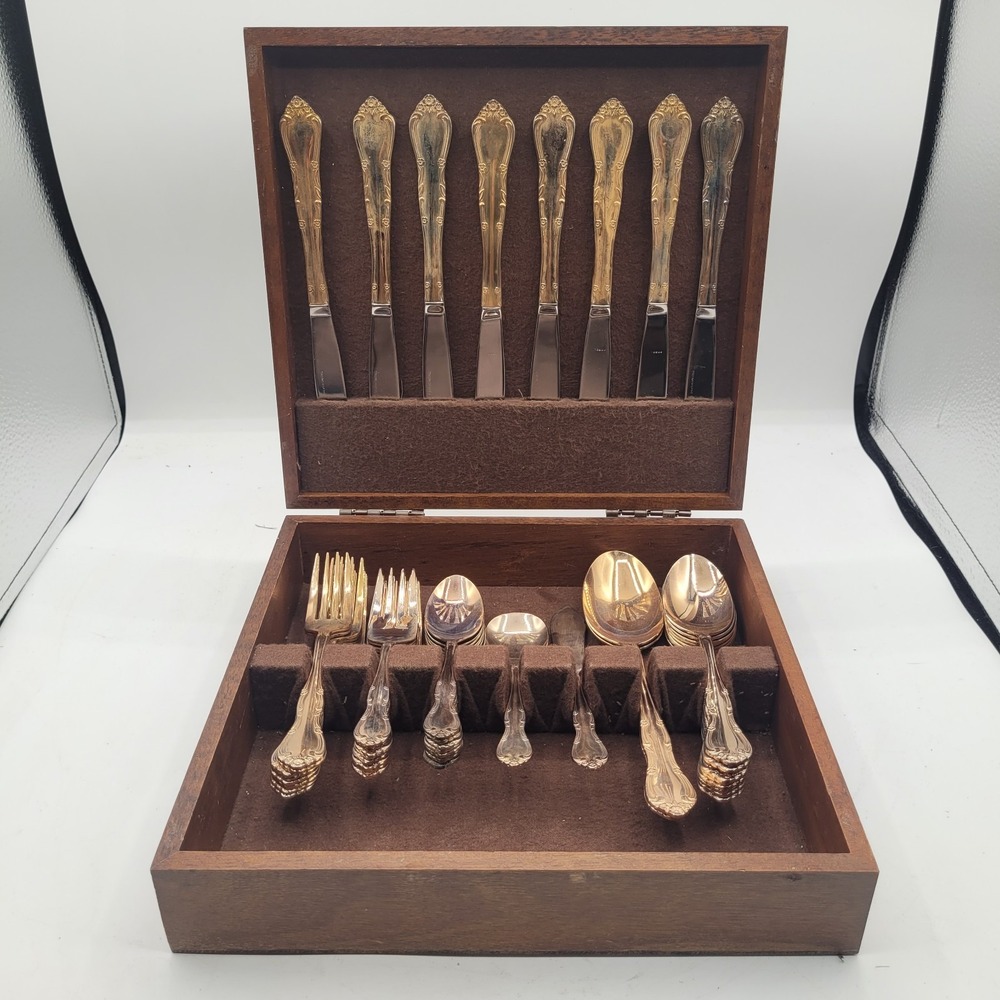 Golden Rose Tiara‎ by Towle Silversmiths 44 Pieces Service for 8 Korea Flatware